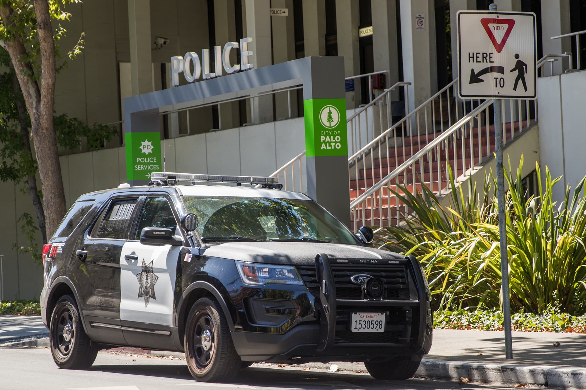 Police warn of jewel thieves in south Palo Alto