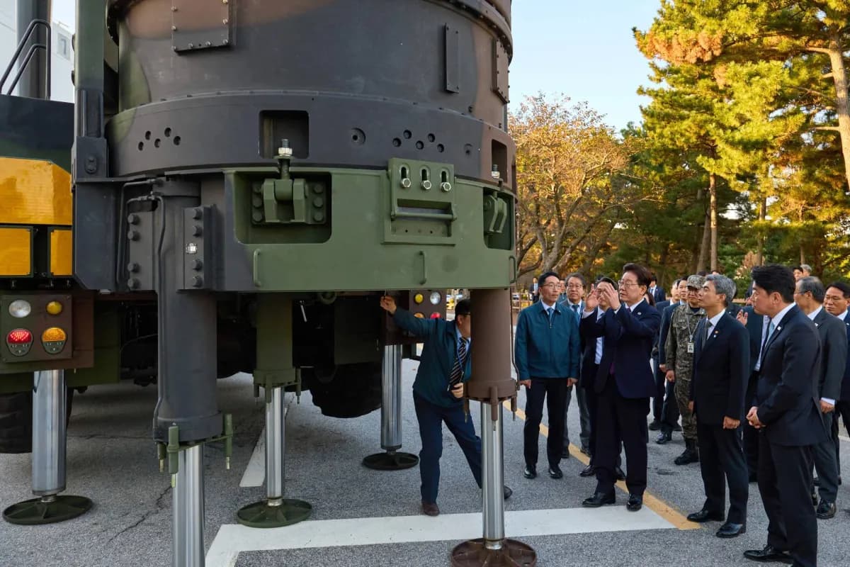 South Korea's Lee Oversees 1st Test of a Hypersonic Missile