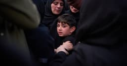 The Latest: Trump hints at new Iran talks as Hormuz standoff intensifies | Nation | yakimaherald.com