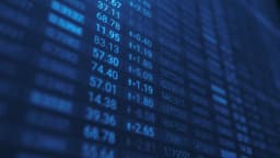 S&P 500 Faces Bigger Pullback as Yields and Oil Climb