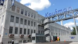 Kaufman Astoria Studios foreclosure fight a warning for city’s entertainment industry - Crain's New York Business