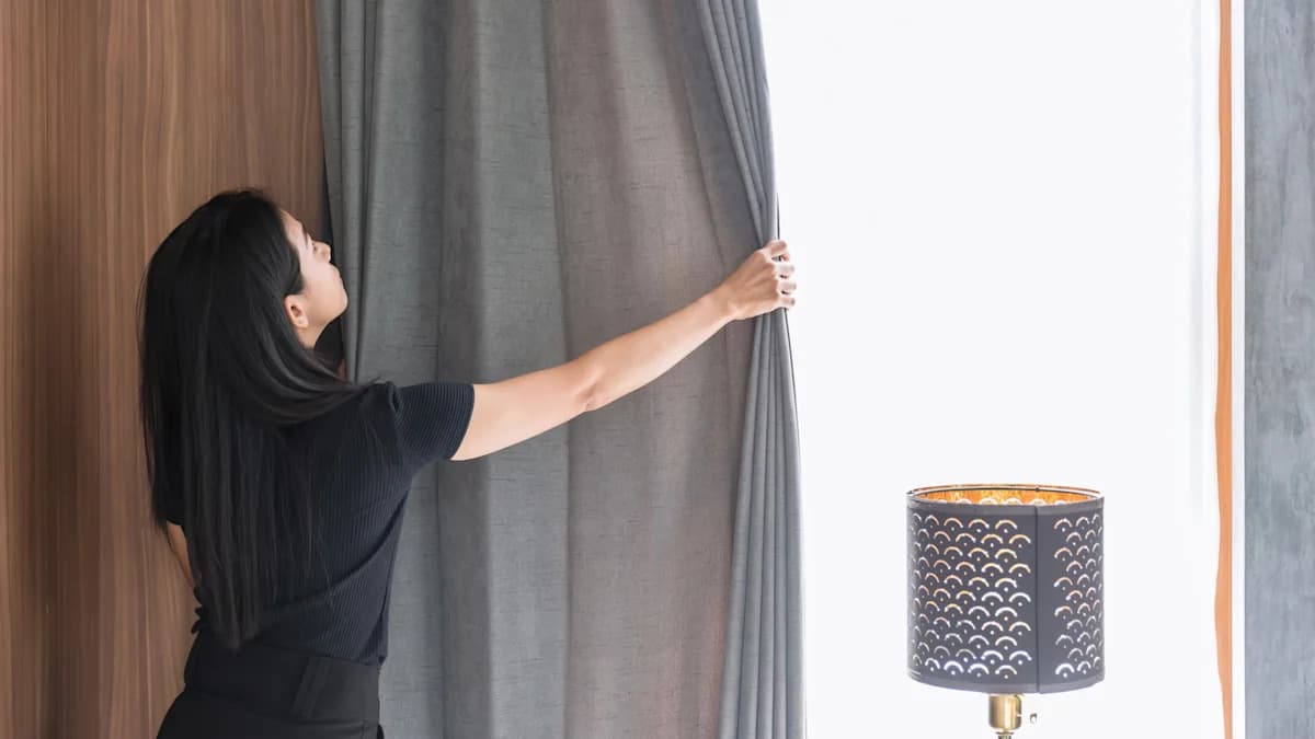 Why A French Return Curtain Rod May Make Your Room ...