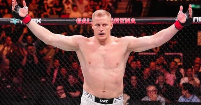 UFC Fight Night Recap: Pavlovich First Round TKO Over Tallison Teixeira