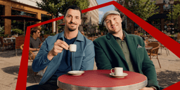 XTB lança campanha com Zlatan Ibrahimović e Tyson Fury ...