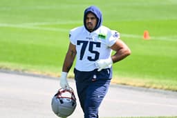Patriots veteran guard ranked as top-10 player in NFL