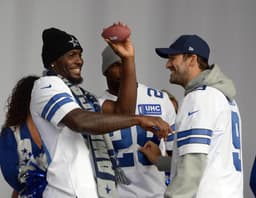 Cowboys Ex Dez Bryant Speaks Out On Tony Romo ...