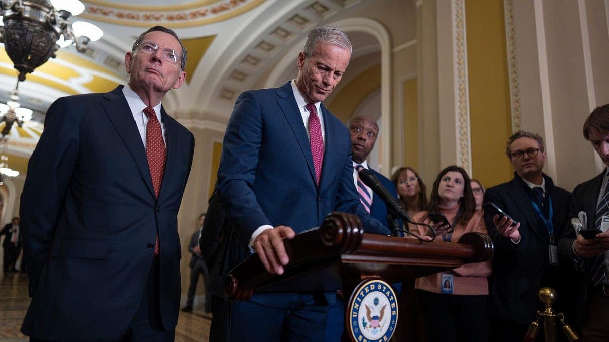 Senate moves toward a vote challenging Trump’s authority to continue the Iran war