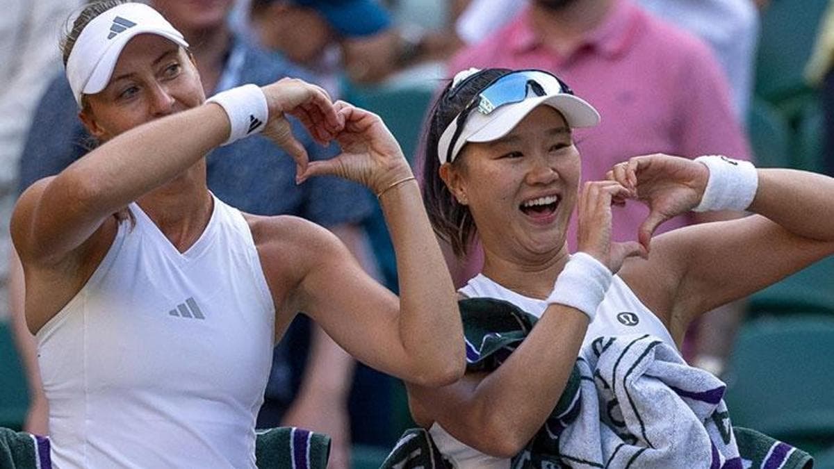 Chinese and French Duo Guo Hanyu and Kristina ...