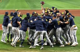 Small-market Brewers upend big-spenders as baseball ...