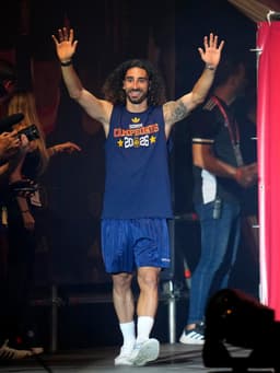 @realmadriden: 👋🏆🌟 https://t.co/eyPltmihm1