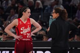 Caitlin Clark speaks out on Stephanie White's decision