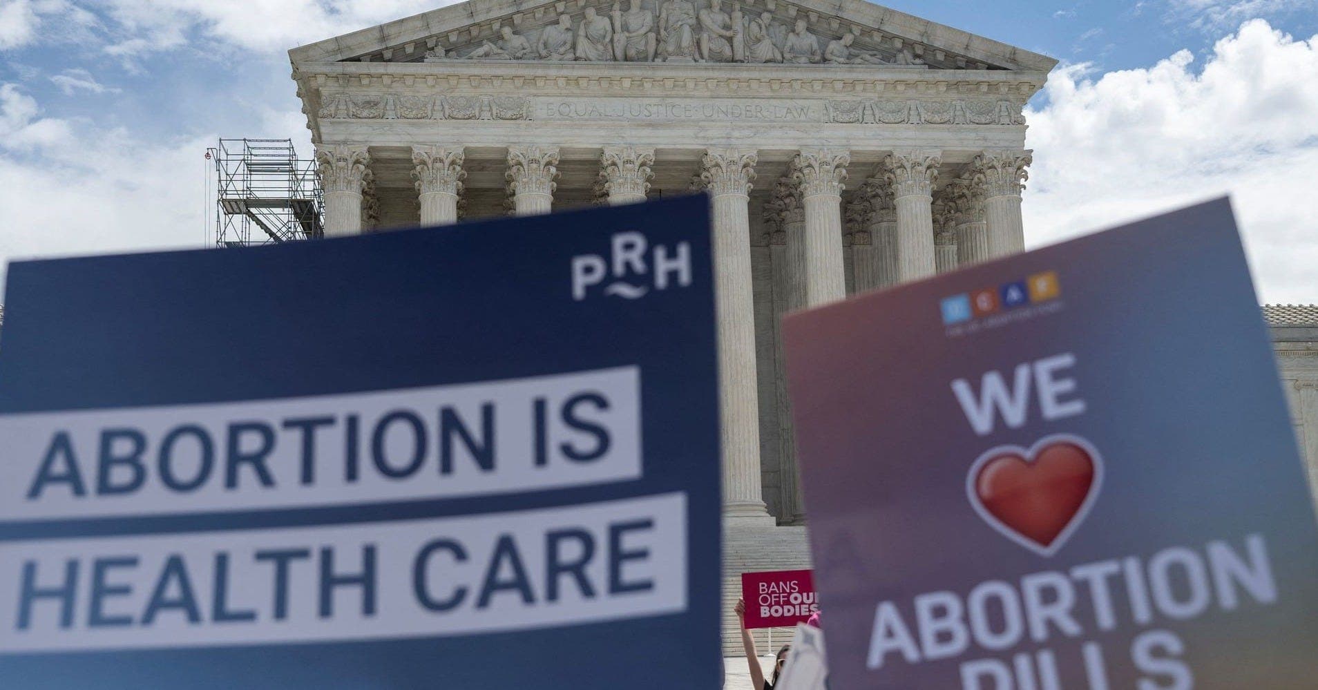 Supreme Court Blocks 5th Circuit Order Restricting Mifepristone Access for Now