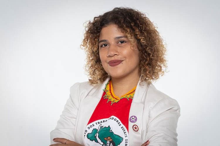 Um Minuto pela Vida das Mulheres: 'Incomoda a políticos ver jovens ...