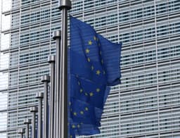 EU Tech Regulation Creates a Costly Split for Apple