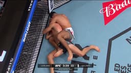 @MMAFighting: Nick Galanti with filthy face crank at #UFCEdmonton!  https://t.co/5KV39Pq4aV