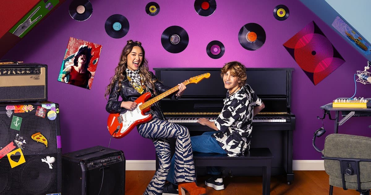 NickALive!: Nickelodeon UK to Welcome 'Erin & Aaron' In March 2026