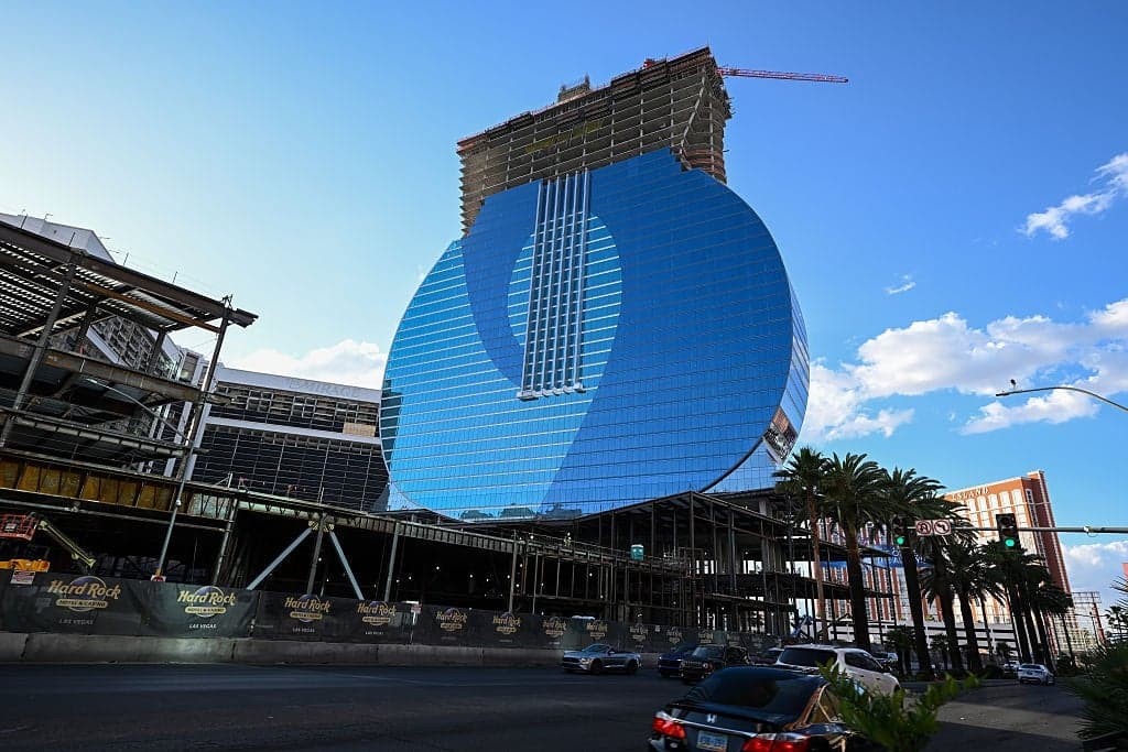 Hard Rock Hotel Seeks Approval for 2000-Seat Theater on ...