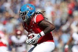 @AdamSchefter: Source: Former Browns TE Dae’Quan Wright cleared waivers today and is expected to sign with LSU on W...