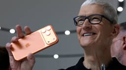 Apple's 2027 hardware refresh sends Wall Street a warning