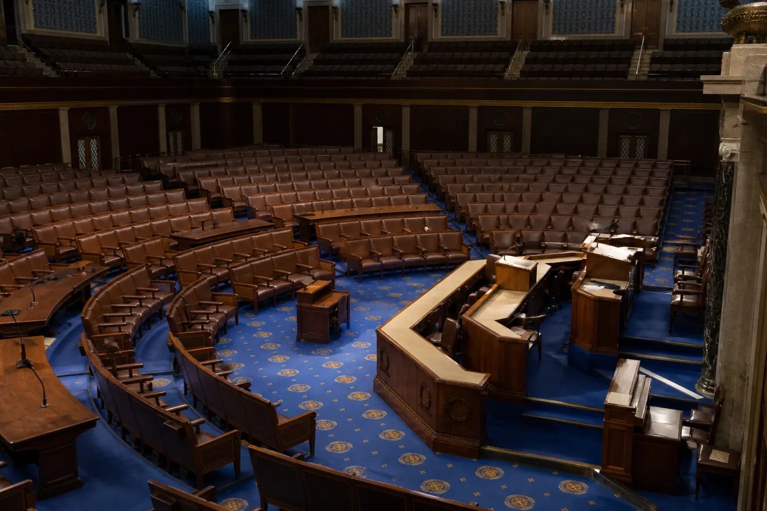 Democrats criticize reports of Jeffries meeting with Kushner