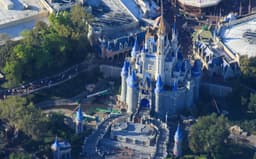 Disney is Quietly Rolling Out AI at Their Theme Parks in 4 Changes Already Hitting