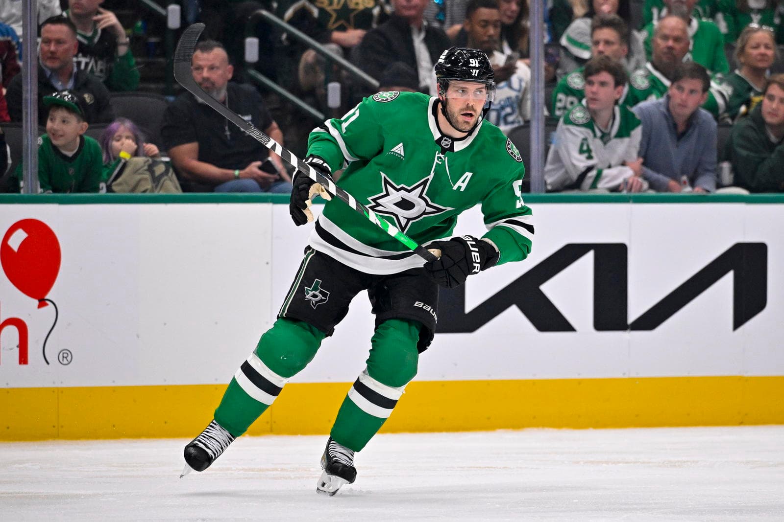 NHL Insider Says Stars Expected to Re-Sign Tyler Seguin ...