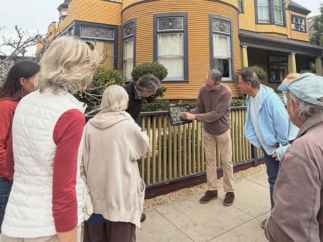 Beach Hill to Downtown Santa Cruz Loop Walking Tour