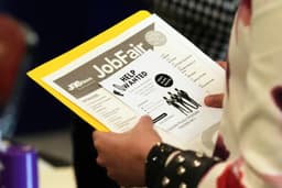 Today's US jobs report forecast: Data that could turn ...