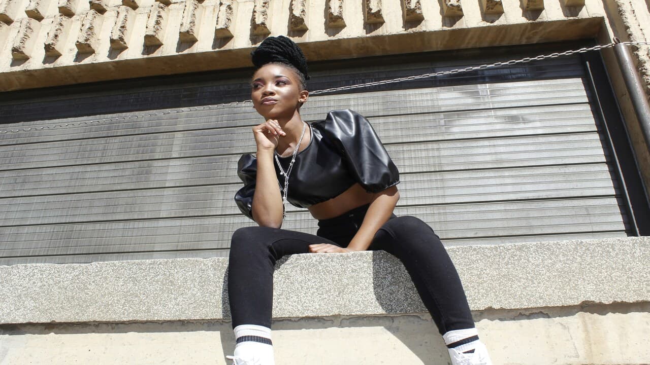 90s Fashion Trends & Outfits That Still Work Today