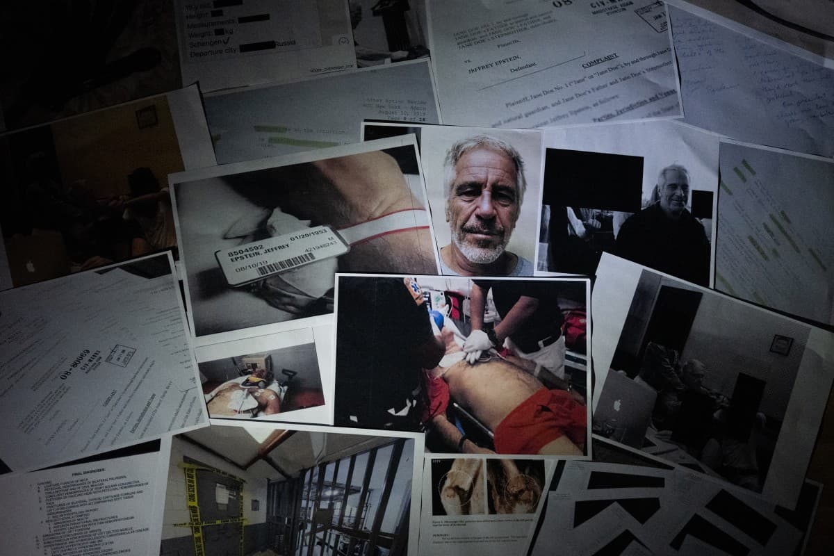 US commerce chief admits 'Epstein Island' lunch but ...