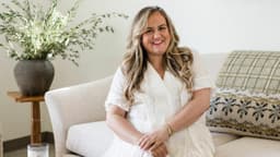 How this design branding pro turned her side hustle into a ...