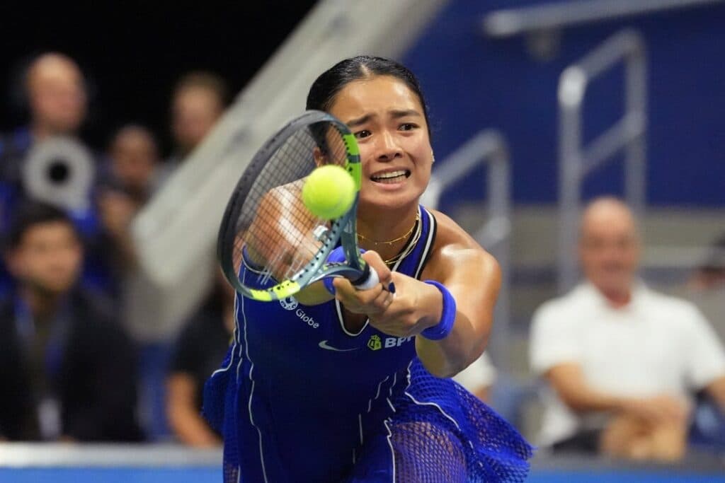 Qualifier Han Shi opens Wuhan with upset of Alexandra Eala