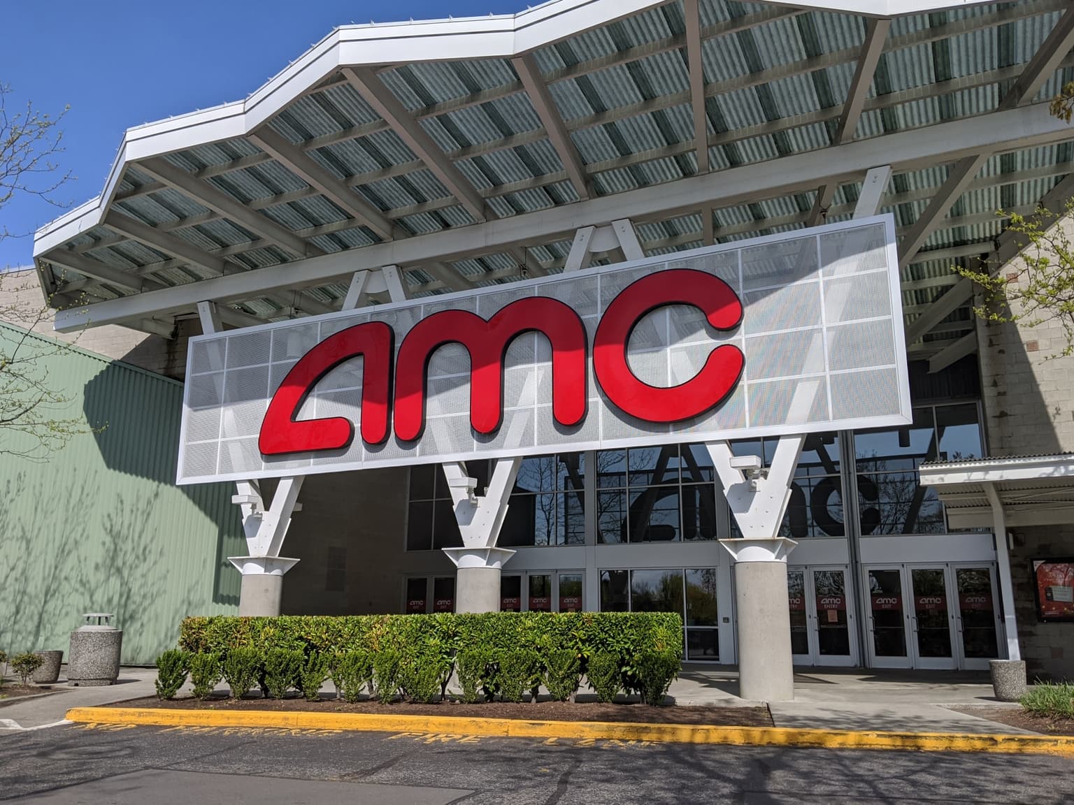 AMC: Another Reverse Split Possible (NYSE:AMC) | Seeking Alpha