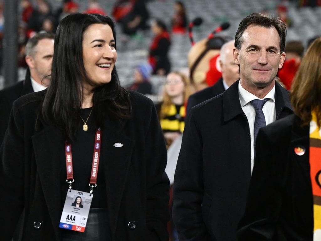 AFL Women's Australia v Ireland: Rule change trial axed