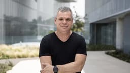 Yet another ultra-rich tech CEO lays off a huge chunk of its staff by email and blames AI