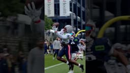 Drake ➡️ A.J. 🤷‍♂️😮‍💨 #patriots #drakemaye #ajbrown #nfl #shorts