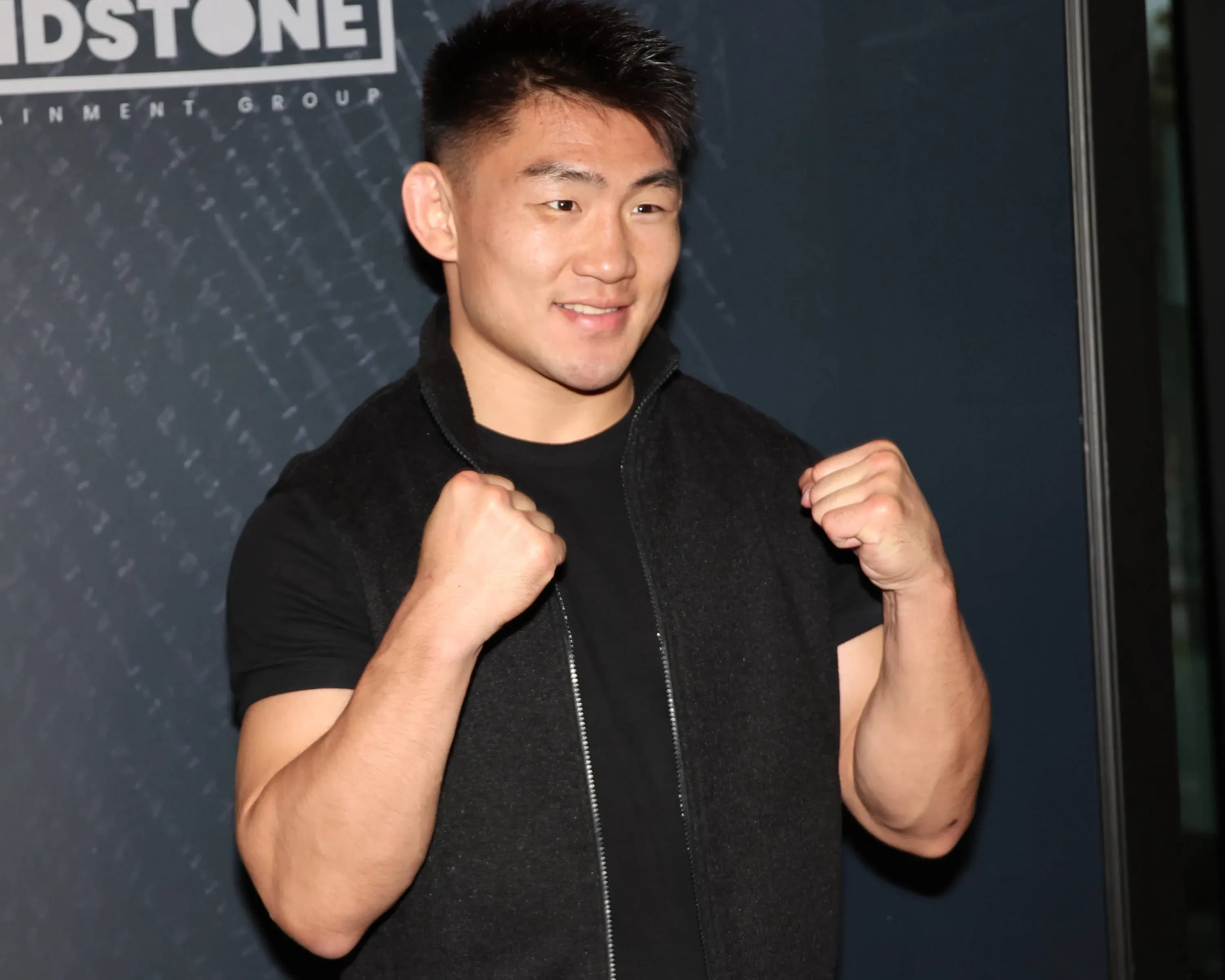 UFC Macau Weigh-In Results: Drama-Free Friday on Scales