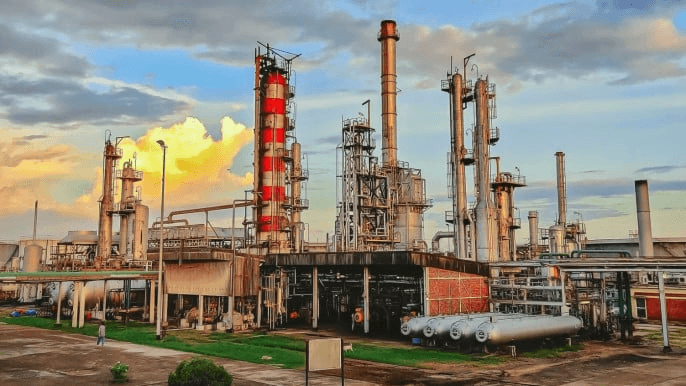 Bangladesh’s sole refinery halts operations amid crude shortage linked to regional conflict