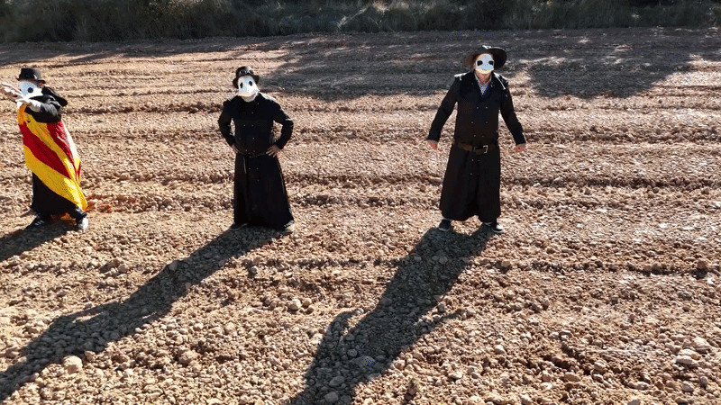 Spanish Nationalist Group Says It Removed 900 Catalan Independence Flags in Past Year