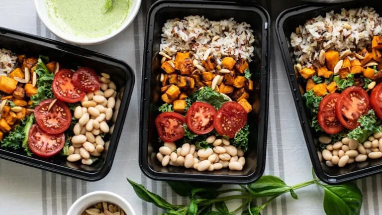 The 20-minute meal prep: 10 ingredients that turn into 5 different weeknight dinners