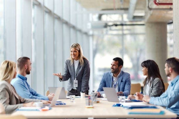 How to Present to Leadership & Build Executive Presence