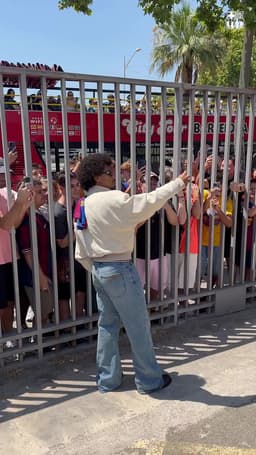 @FCBarcelona: Adeyemi making culers happy 🥰 https://t.co/c7Vgt9FfeT