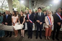 France commemorates the Vel d’Hiv roundup after a Paris plaque honoring rescuers is vandalized