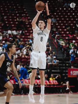 @BrooklynNets: Egor Dëmin at the half

• 20 PTS  
• 5-9 FG
• 3 AST
• 3 REB
• 2 STL https://t.co/edDlbBlQiZ
