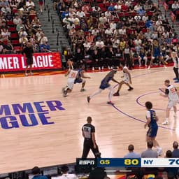 @warriors: Malevy throws it DOWN 🔨

📺 @NBCSAuthentic https://t.co/mmUZqEcdk5