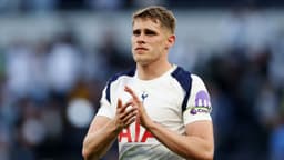 Micky van de Ven signs new mega contract at Tottenham Hotspur ...