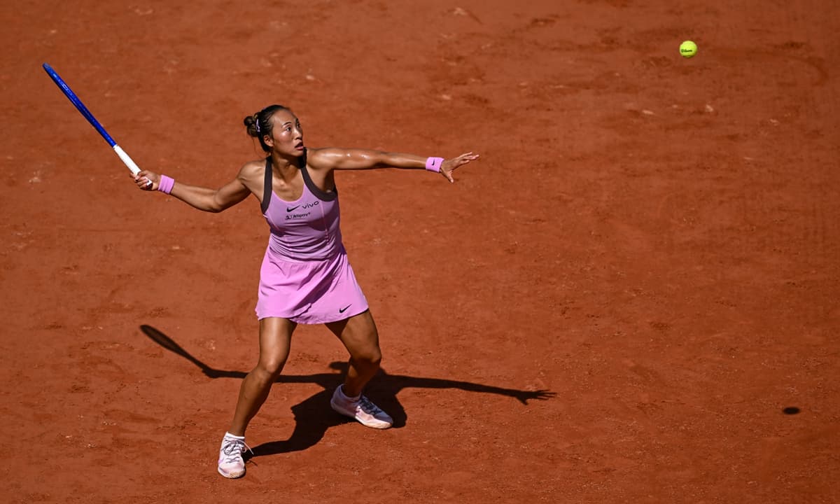 Zheng Qinwen suffers shocking first-round exit at French Open