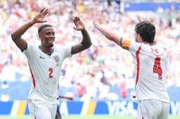 Arsenal close to agreeing signing of defender – latest transfer reports
