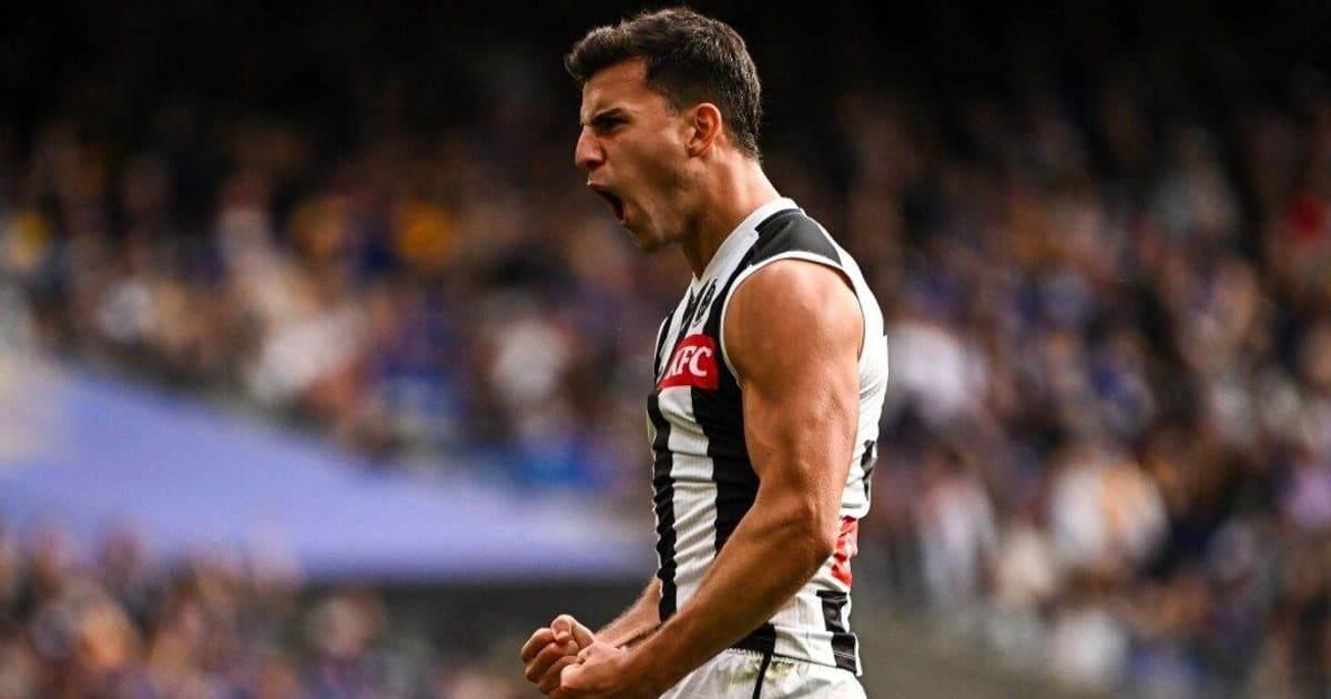 'He's a class act': Pies superstar slots a stunner from distance