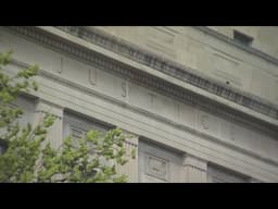 Justice Department memo says Trump can keep government documents